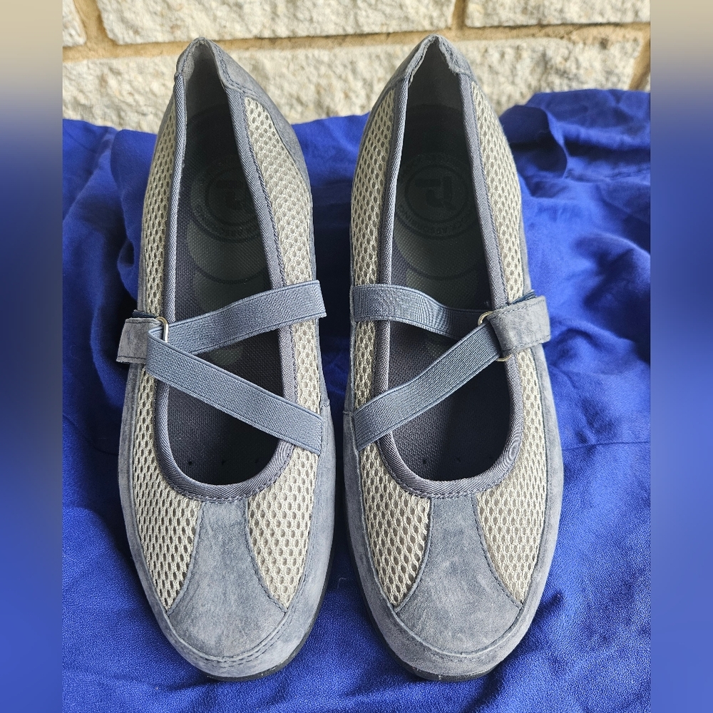 Propet Walking Orthotic Comfort Shoes